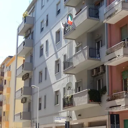 Couette-café Casa Mira 3*